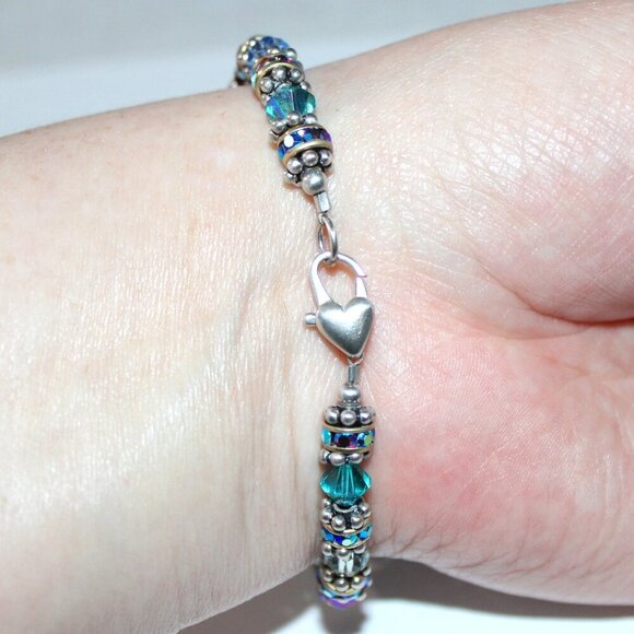 Handmade Sterling Silver Crystal Bead Bracelet - Picture 5 of 5